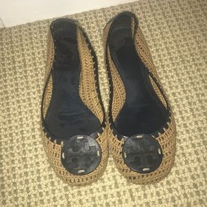 Tory Burch Crochet Knit tan and navy logo flats